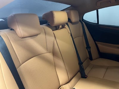 2025 Lexus ES 350