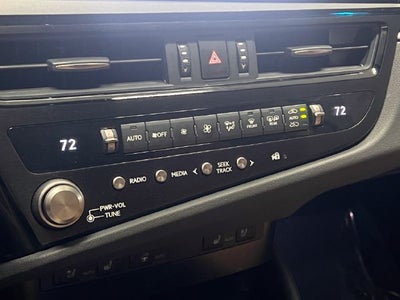 2025 Lexus ES 350