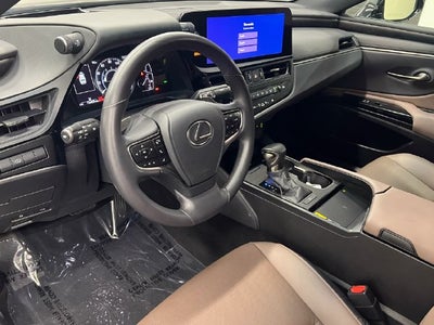 2025 Lexus ES 350