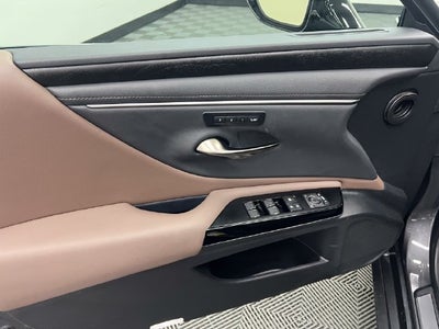2025 Lexus ES 350