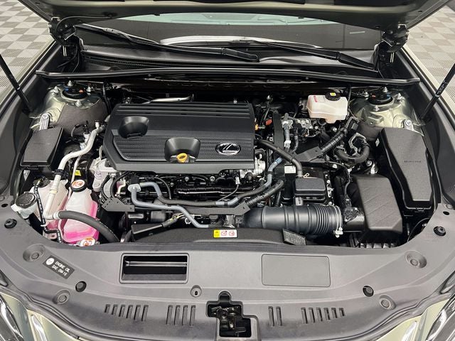 2025 Lexus ES 300h Luxury