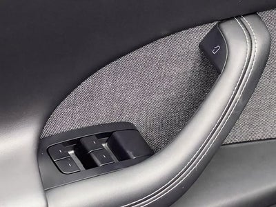 2024 Tesla Model X Base