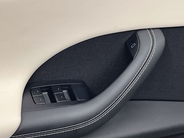 2022 Tesla Model X Base
