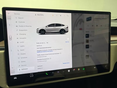 2022 Tesla Model X Base