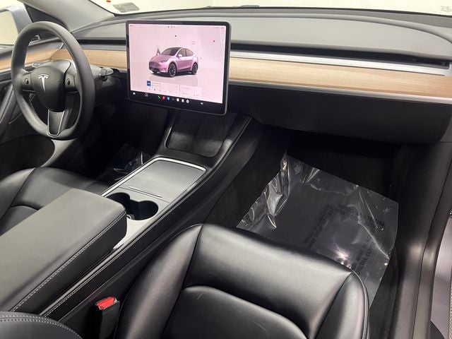 2025 Tesla Model Y Long Range