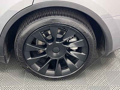 2025 Tesla Model Y Long Range