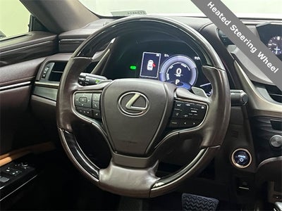 2019 Lexus ES 300h