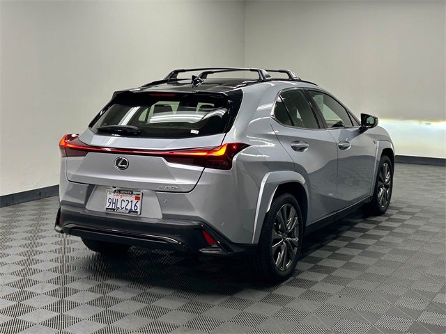 2024 Lexus UX 250h F SPORT Design