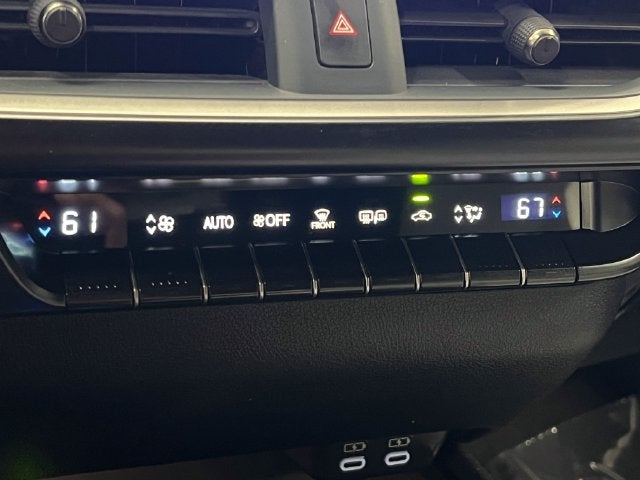 2023 Lexus UX 250h F SPORT Design