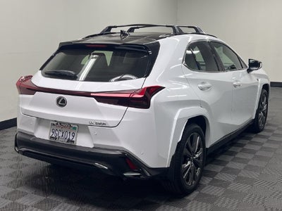 2023 Lexus UX 250h F SPORT Design