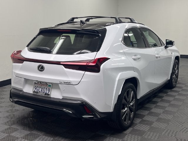 2023 Lexus UX 250h F SPORT Design