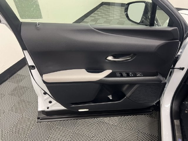 2023 Lexus UX 250h F SPORT Design