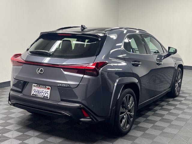 2024 Lexus UX 250h F SPORT Design