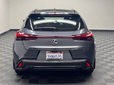 2024 Lexus UX 250h F SPORT Design