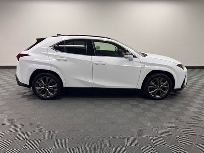 2024 Lexus UX 250h F SPORT Design