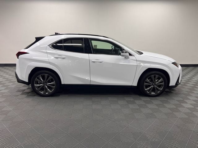 2024 Lexus UX 250h F SPORT Design