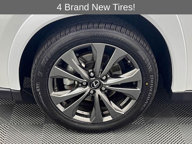 2024 Lexus UX 250h F SPORT Design