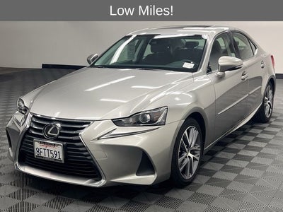 2018 Lexus IS 300