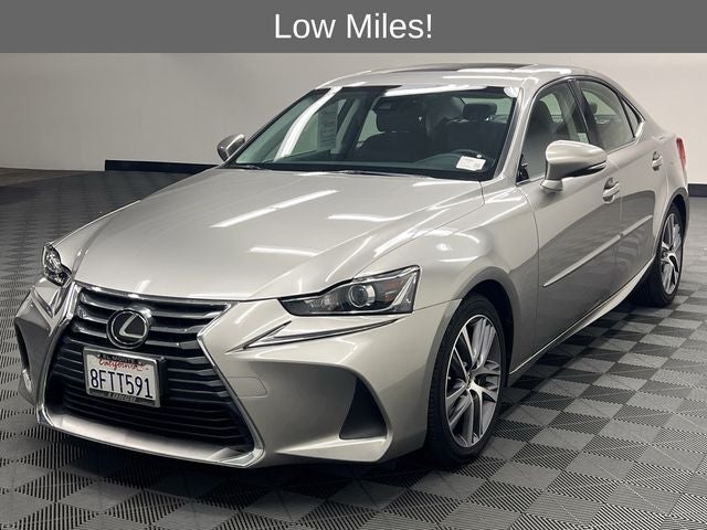 2018 Lexus IS 300