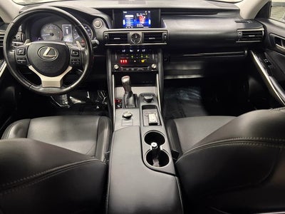 2017 Lexus IS 200t
