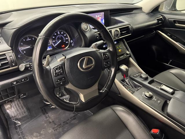 2017 Lexus IS 200t