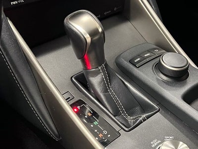 2017 Lexus IS 200t
