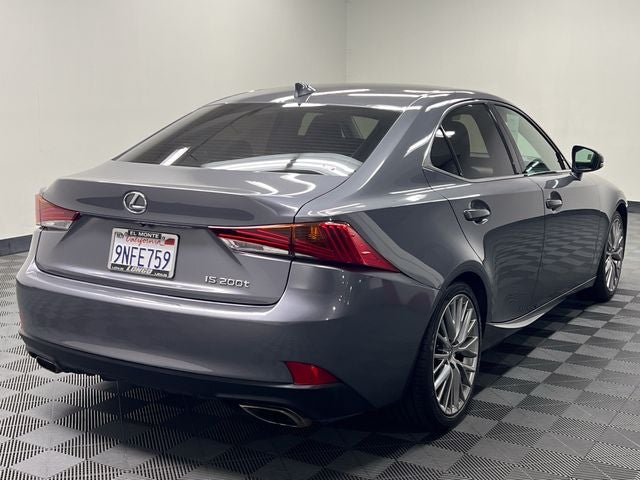 2017 Lexus IS 200t