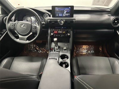 2025 Lexus IS 300 F Sport Design