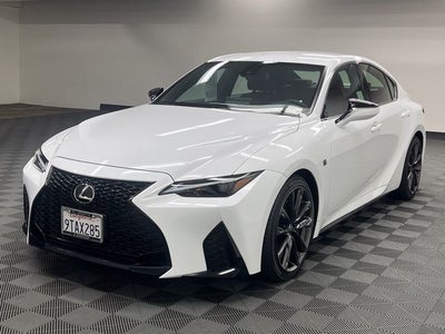 2025 Lexus IS 300