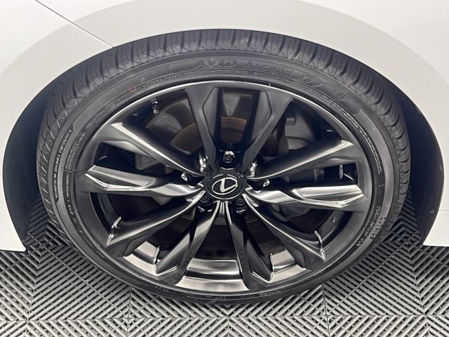 2025 Lexus IS 300