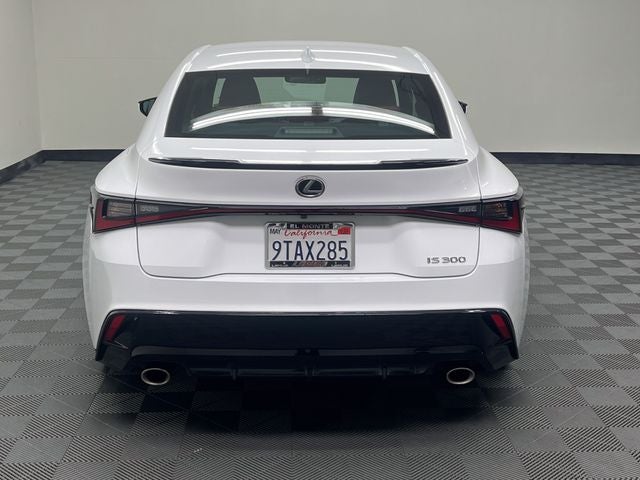 2025 Lexus IS 300