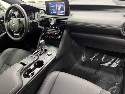 2025 Lexus IS 300 F SPORT Design