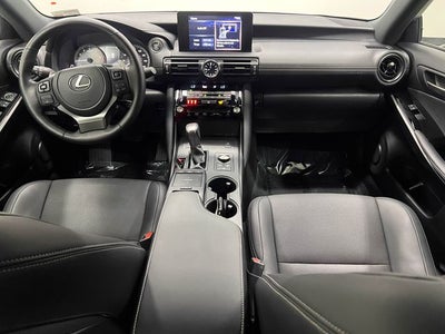 2025 Lexus IS 300 F SPORT Design