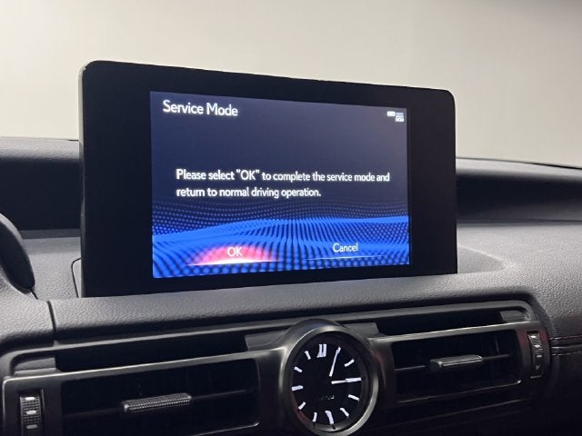 2025 Lexus IS 300 F Sport