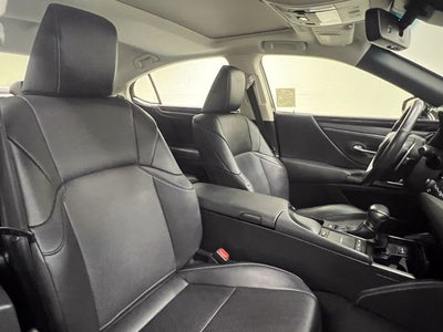 2019 Lexus ES 350