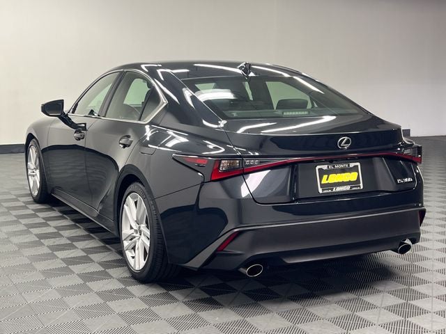 2023 Lexus IS 300