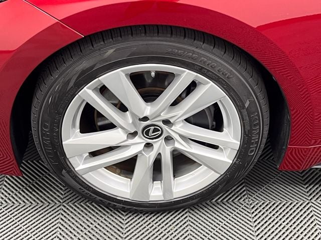 2023 Lexus IS 300