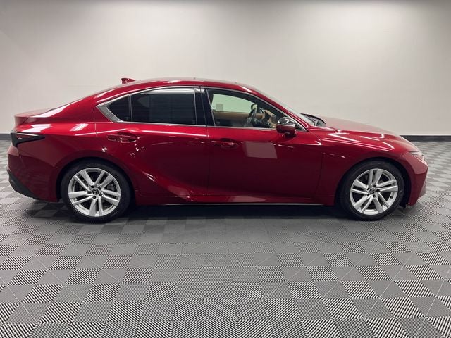 2023 Lexus IS 300