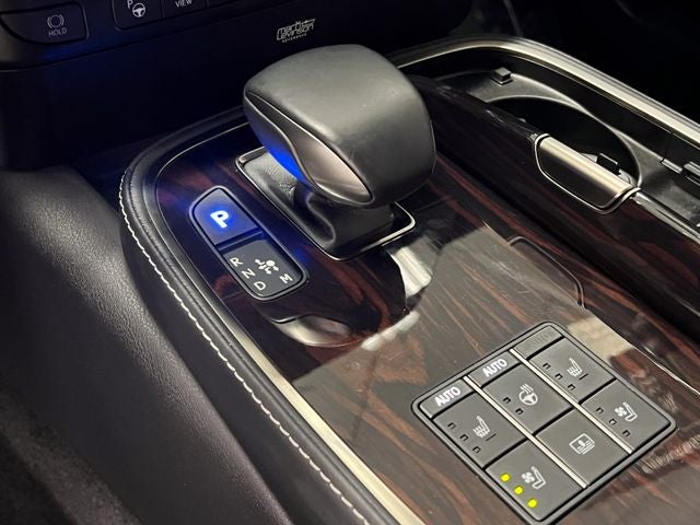 2025 Lexus LS 500