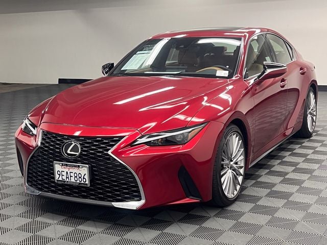 2023 Lexus IS 300