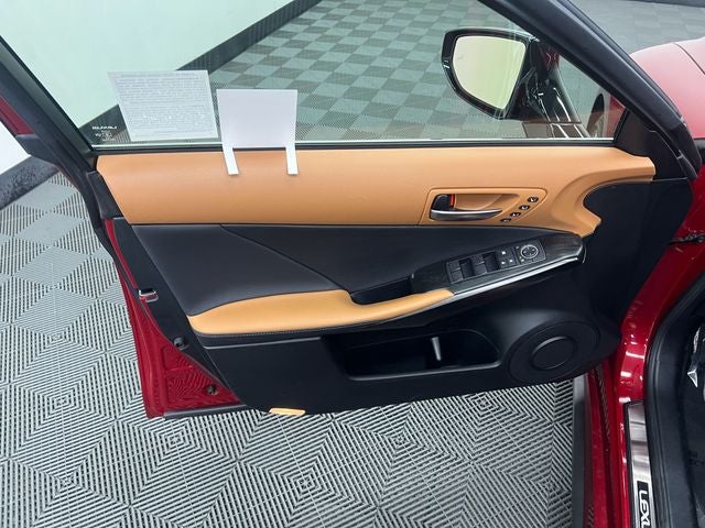 2023 Lexus IS 300