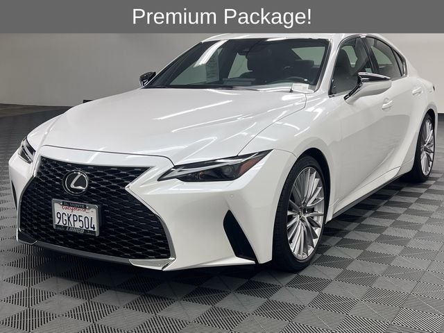 2023 Lexus IS 300