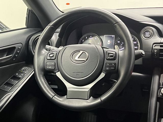 2023 Lexus IS 300