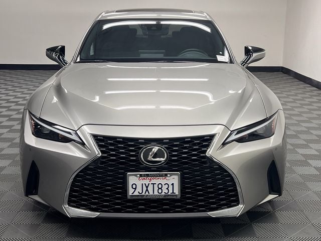 2023 Lexus IS 300