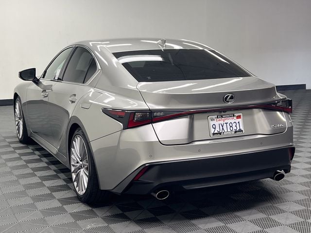2023 Lexus IS 300