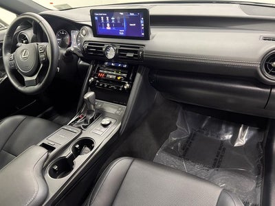 2023 Lexus IS 300
