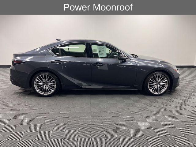 2023 Lexus IS 300
