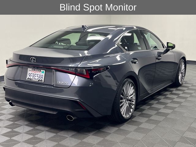 2023 Lexus IS 300