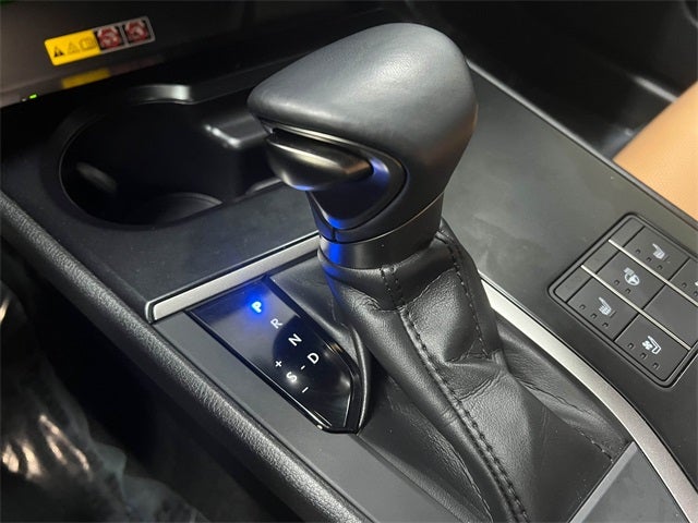 2023 Lexus UX 250h Premium