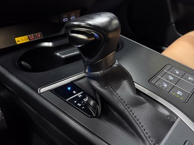 2023 Lexus UX 250h Premium